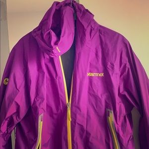Marmot Gore Tex hooded rain jacket